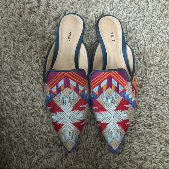 Schutz Grace Anne embroidered tribal pattern slides size 8 - Picture 5 of 12